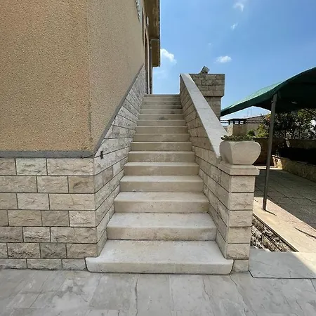 A&l Luxury سبليت